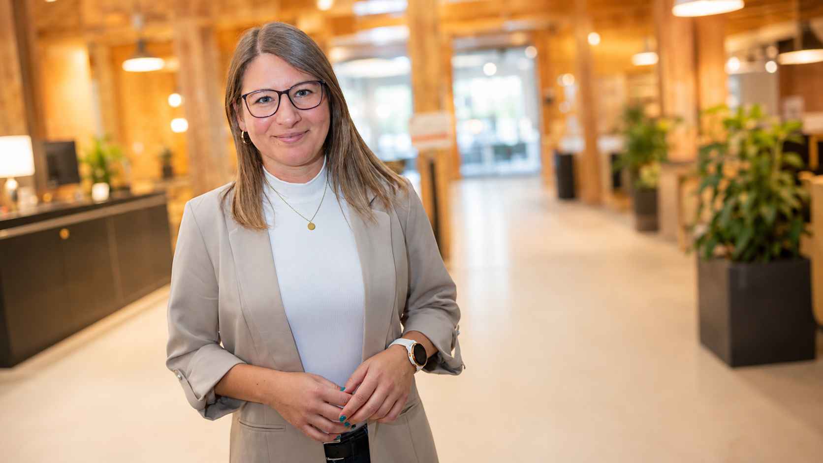 Jessica Hettich bei einem E-Commerce-Event zu KI, digitalen Roadmaps und Commerce-Wachstum